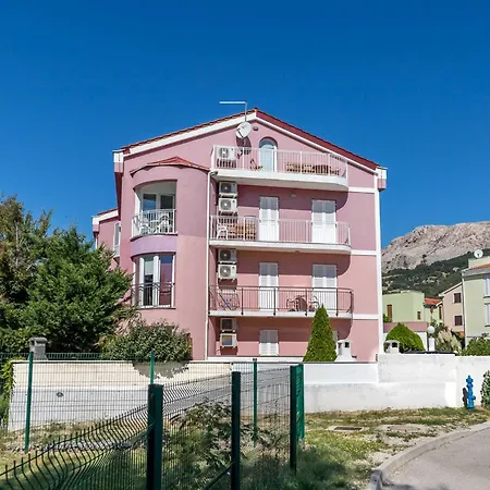 Diamond Apartman *