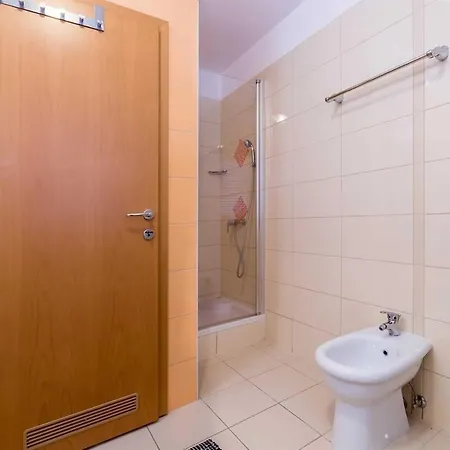 Diamond Apartman *